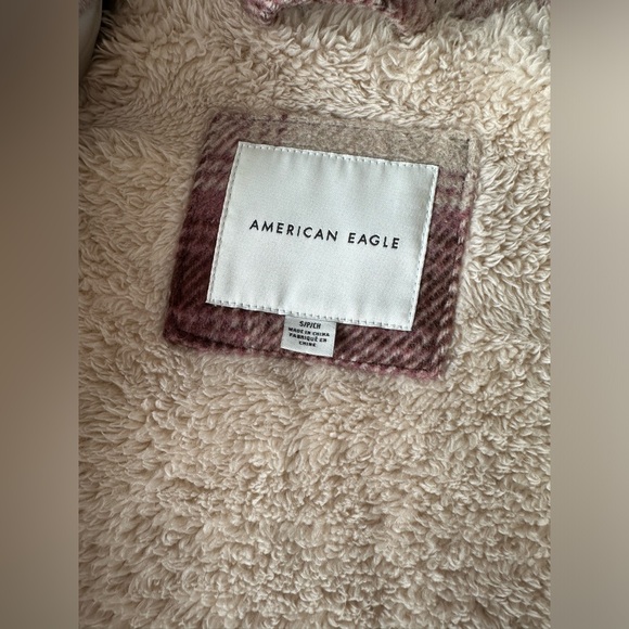 American Eagle Sherpa Lined Shacket - Picture 6 of 7